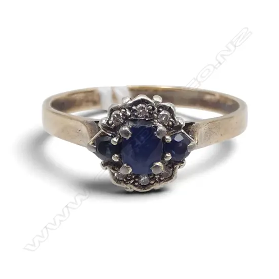 9ct YELLOW GOLD SAPPHIRE & DIAMOND CLUSTER RING 2gm SIZE O
