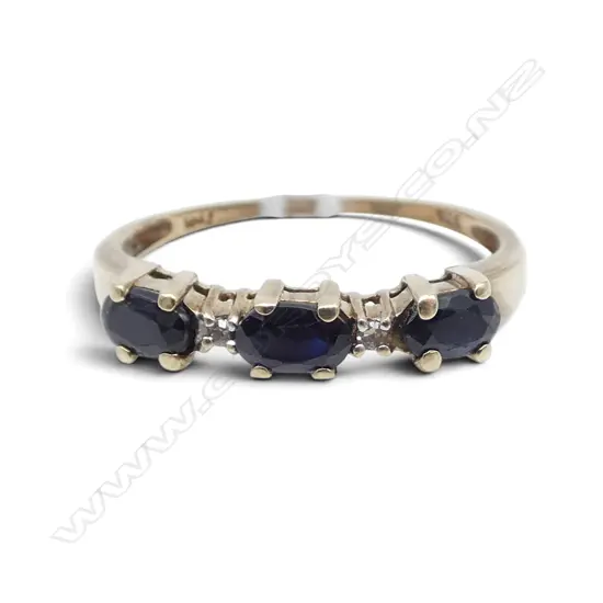9ct YELLOW GOLD 3 SAPPHIRE RING 2gms (band very thin) SIZE S