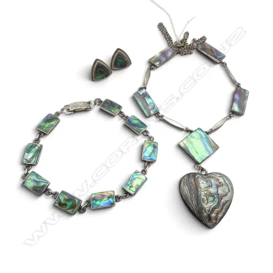 NZ S/SILVER & PAUA HEART PENDANT NECKLACE BRACELET & PIERCED EARING SET27GMS TOTAL WIEGHT