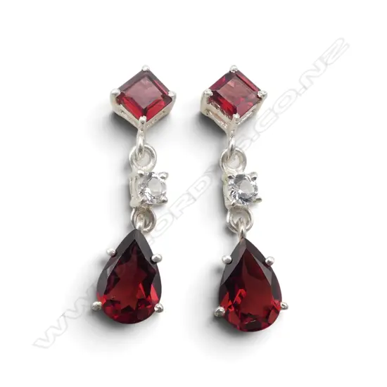 PR SILVER GARNET & WHT AMETHYST EARRINGS