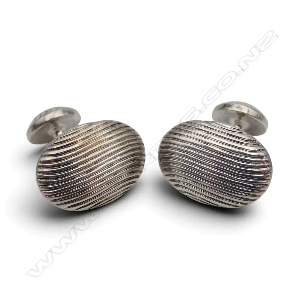PR OF CHARLES TYRWHITT CUFFLINKS Image 1++