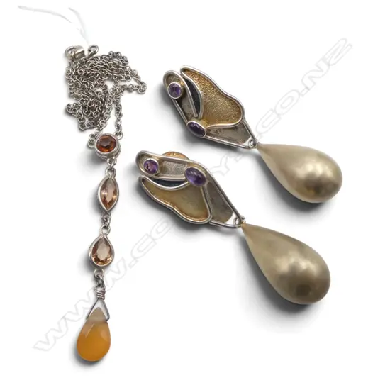 PR DESIGNER PIERCED GEMSTONE EARINGS & S/SILVERGEMSTONE PENDANT NECKLACE