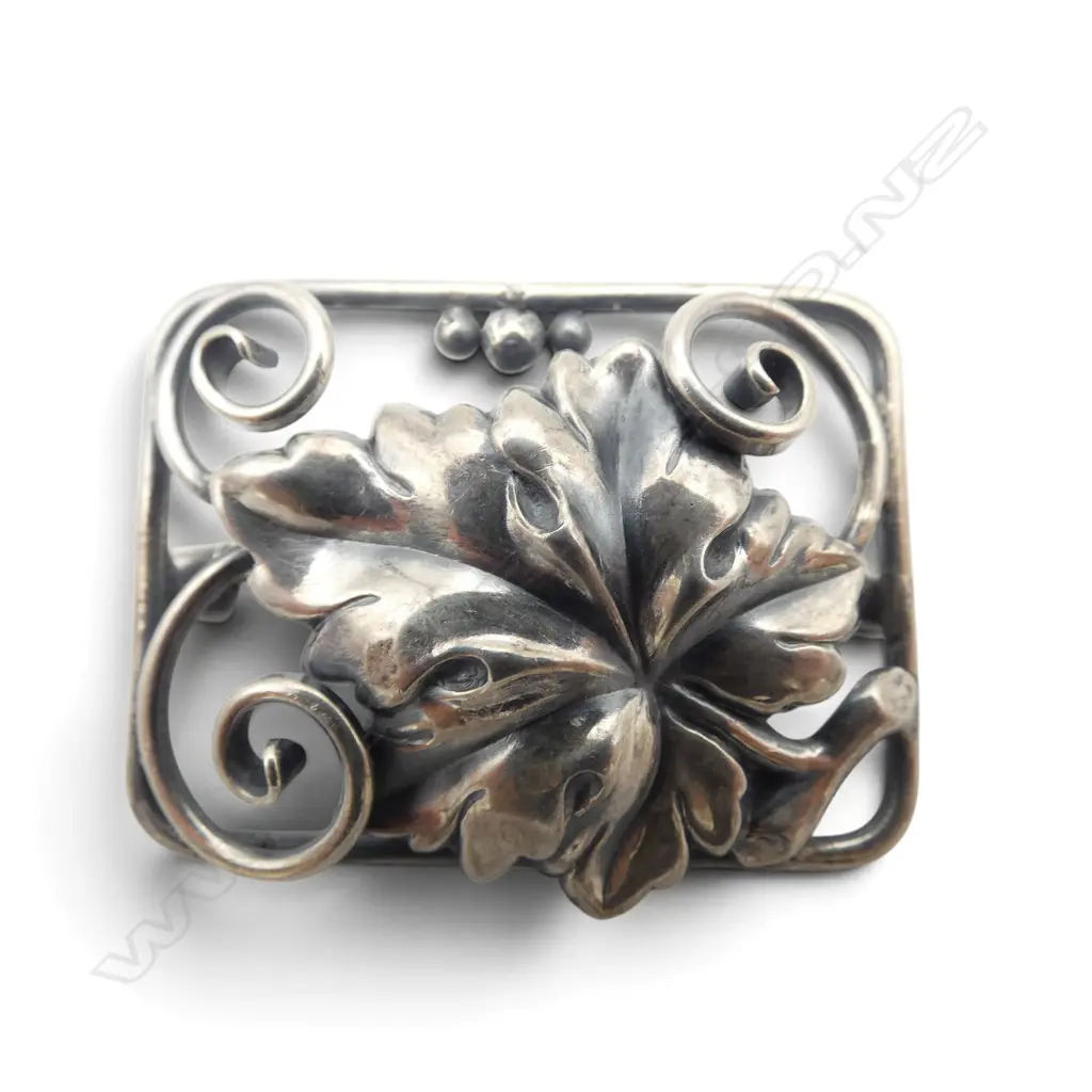 ART NOUVEAU DANISH 830 SILVER LEAF BROOCH MAKER BERNARD HERTZ 10GMS Image 1++