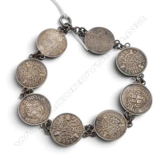 ENGLISH 8 3d SILVER COIN BRACLET 13gms