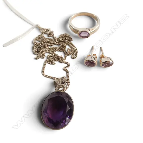 S/SILVER AMERTHYST PENDANT NECKLACE RING & EARING SET
