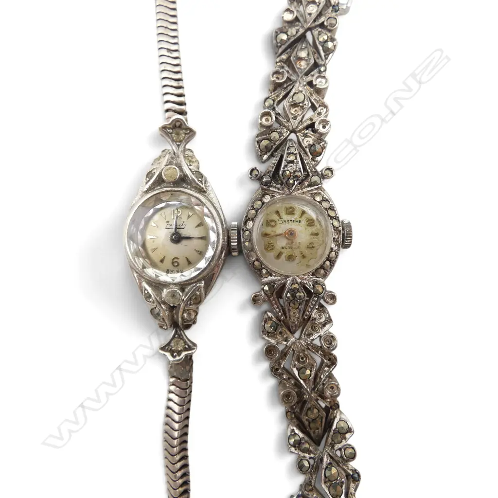 S/SILVER LADIES WRISTWATCH & LADIES MARQUISITE WRISTWATCH Image 1++