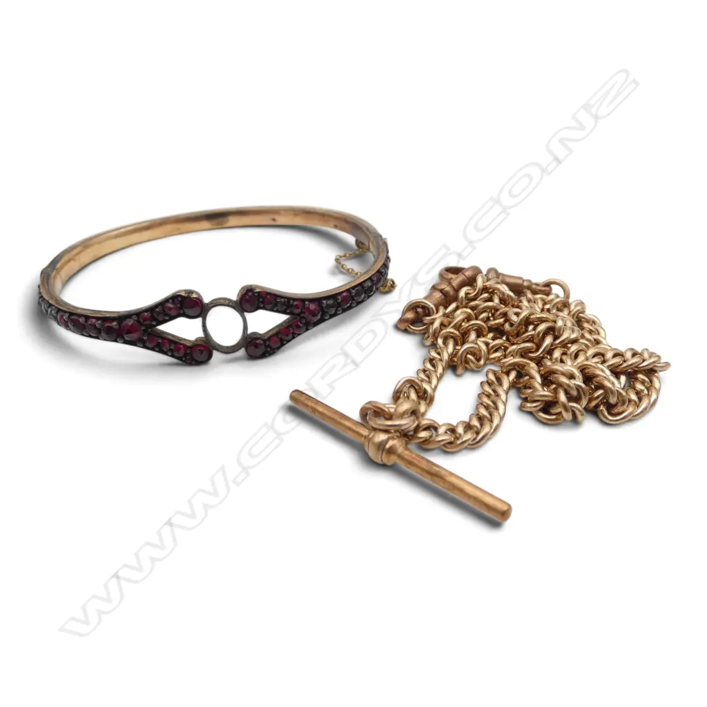 ROLLED GOLD FOB CHAIN & GARNET SET BRACELET Image 1++