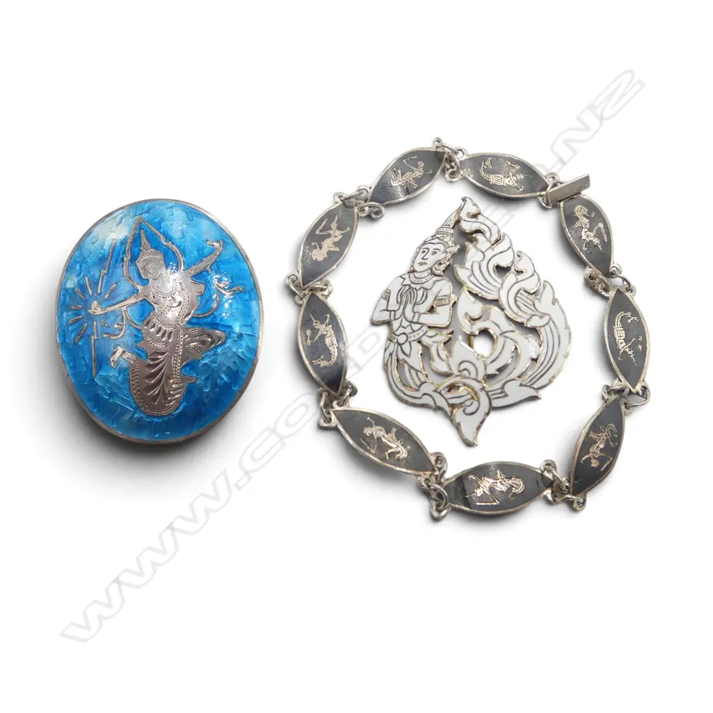 SIAM SILVER & ENAMEL BROOCH BRACELET & PENDANT TOTAL WEIGHT 20GMS Image 1++