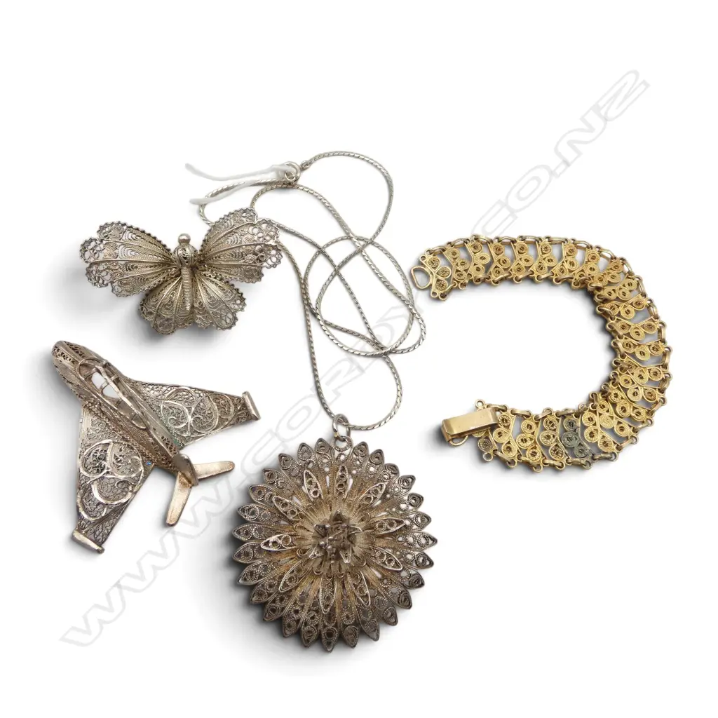 FILLIGRE SILVER PENDANT 2 BROOCHES & BRACELET Image 1++