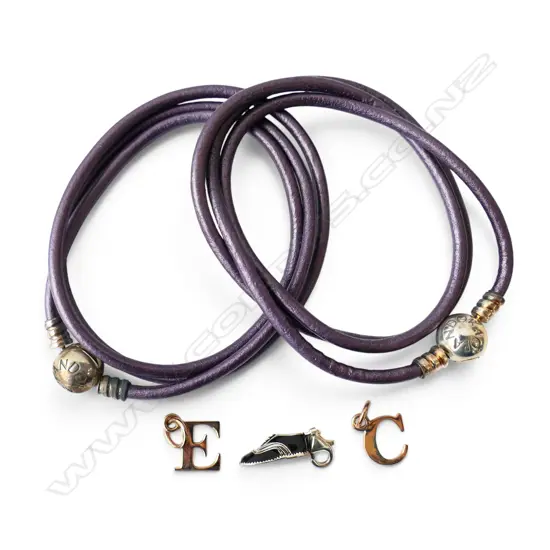 2 PANDORA LEATHER SZ S PURPLE LEATHER BRACELETS & 3 THOMAS SABO SILVER CHARMS