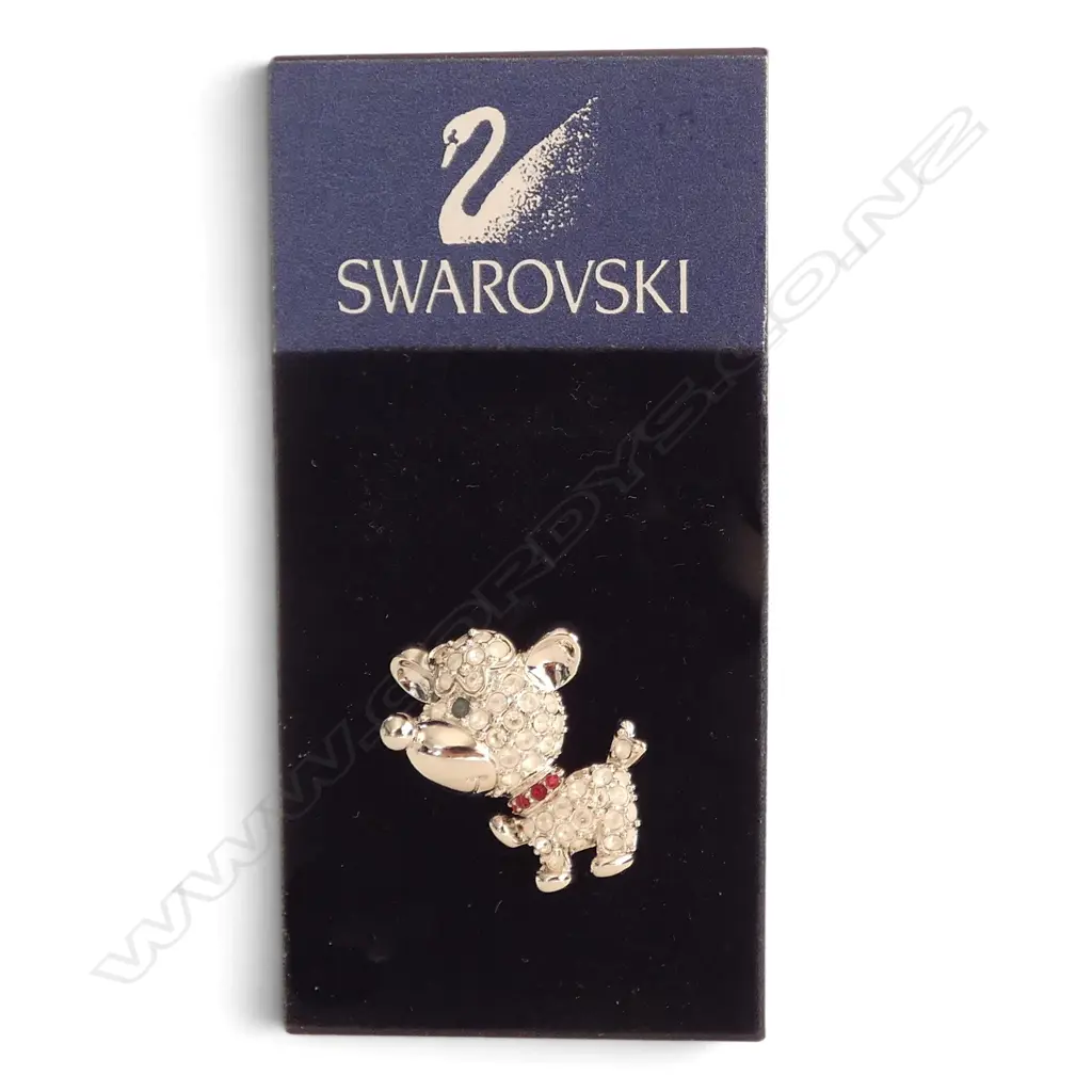 SWAROVSKI JEWELLERY POUCH & LITTLE DOG PIN Image 1++