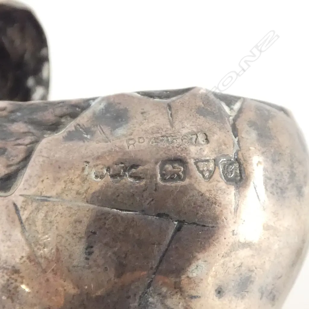 Edwardian Chester 1907 silver chick form pin cushion. Cushion absent Image 1++