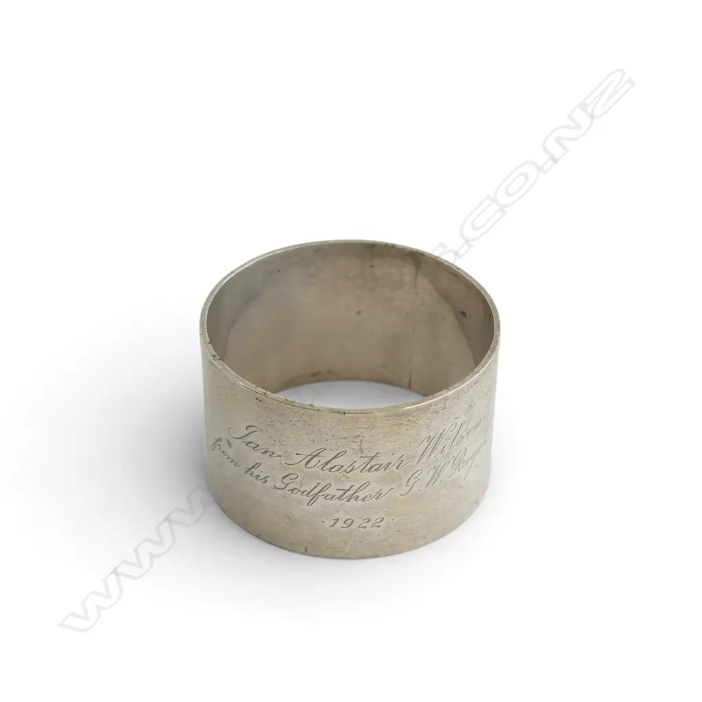 STG SIL 1922 NAPKIN RING ENGRAVED TO IAN WILSON TW 51G Image 1++