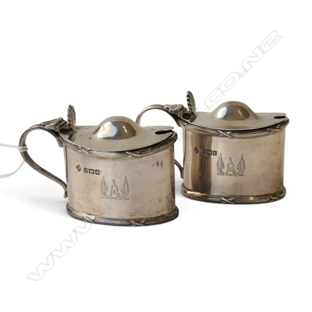 PR STG SILVER SHEFFIELD 1908 MUSTARD POTS silver weight 150gms with blue glass liners Image 1++