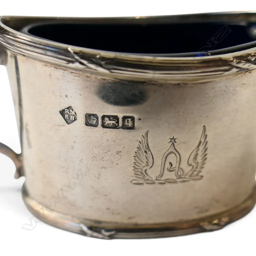 PR STG SILVER SHEFFIELD 1908 MUSTARD POTS silver weight 150gms with blue glass liners Image 1++