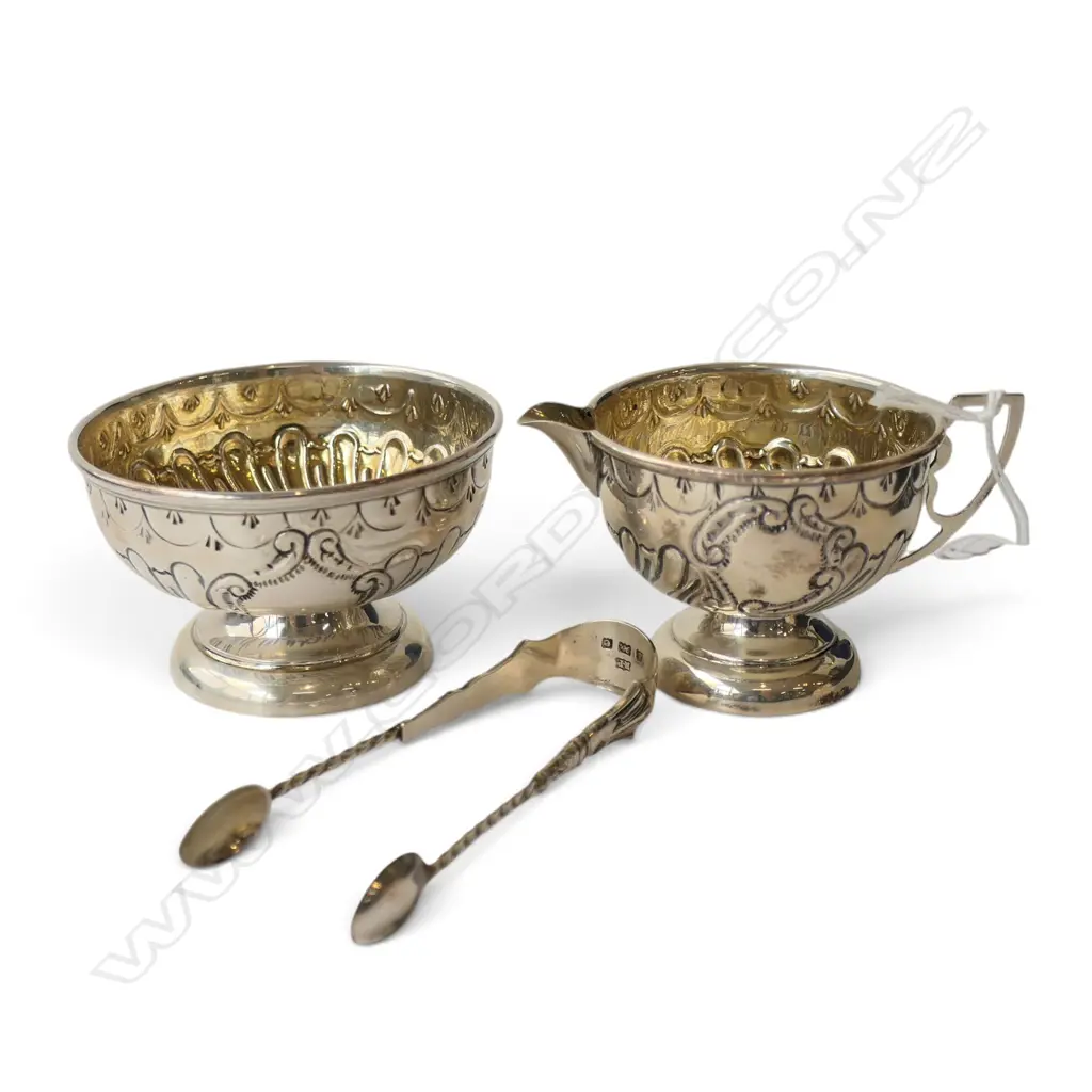 QUALITY LEATHER BOXED 3 PCE SILVER SUGAR & CREAM SET Birmingham 1904. By Robert Pringle & Sons 131gms Image 1++