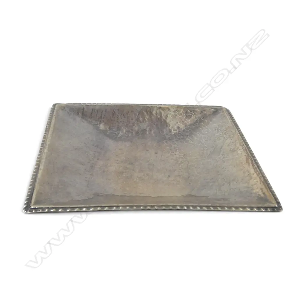 SILVER TRAY w. hammered finish, testing 93% 218gms Image 1++
