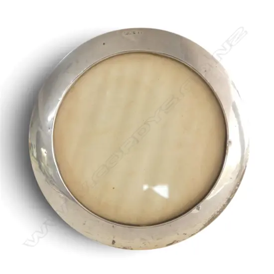 ROUND SHAPED VINTAGE S/SILVER PHOTO FRAME