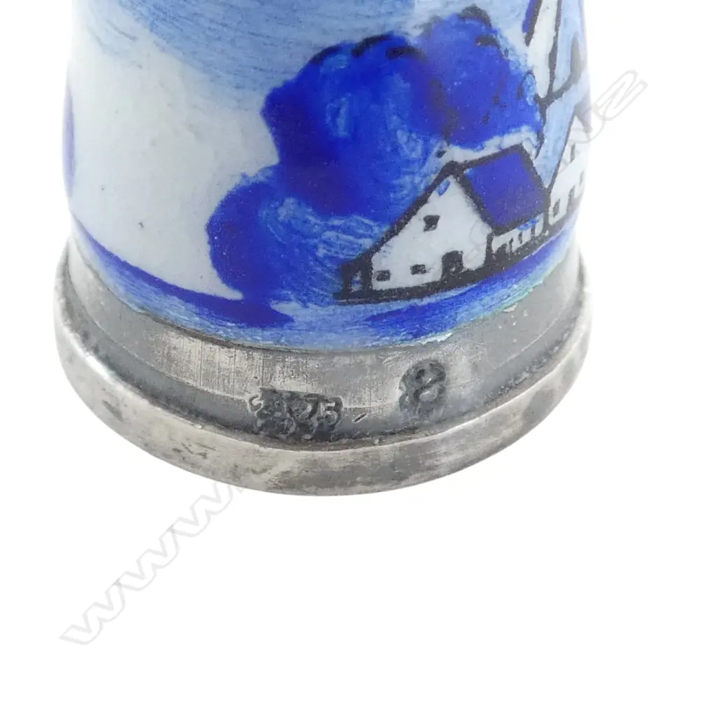 3 STG SILVER THIMBLES one w. b/w enamel 12gms Image 1++