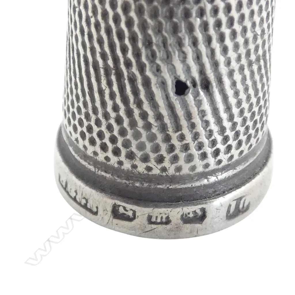 3 STG SILVER THIMBLES 10.7gms Image 1++