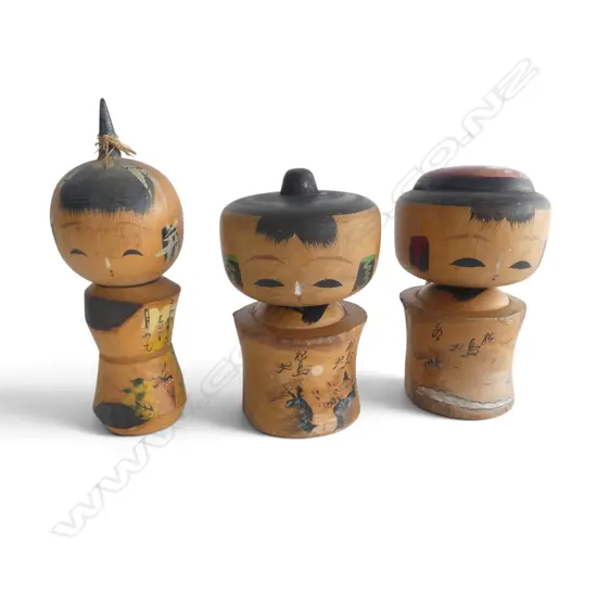 3 VINTAGE JAPANESE NODDING KOKESHI DOLLS, H.120mm