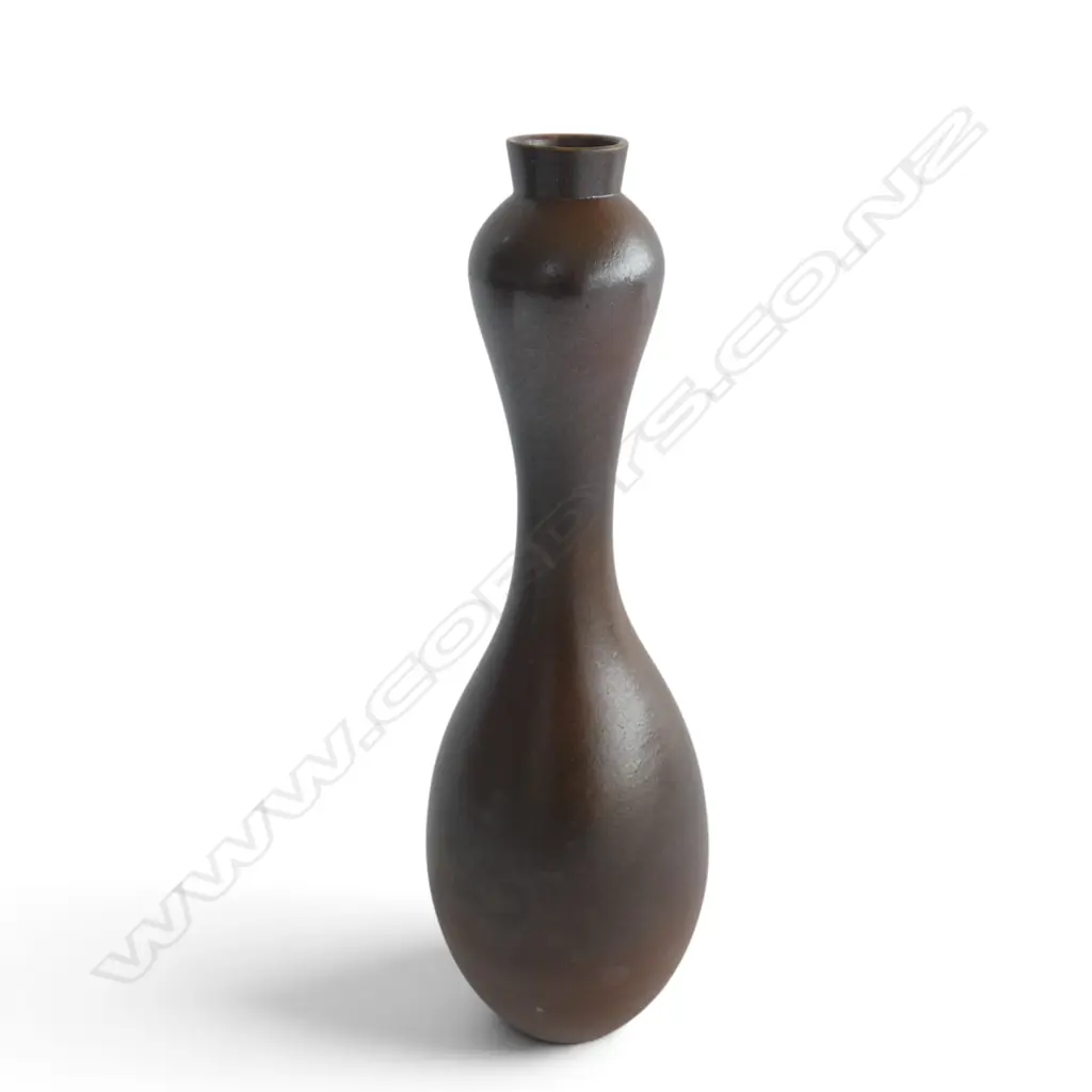 JAPANESE HEAVY CERAMIC BOTTLE VASE/SAKE BOTTLE, L.240mm Image 1++