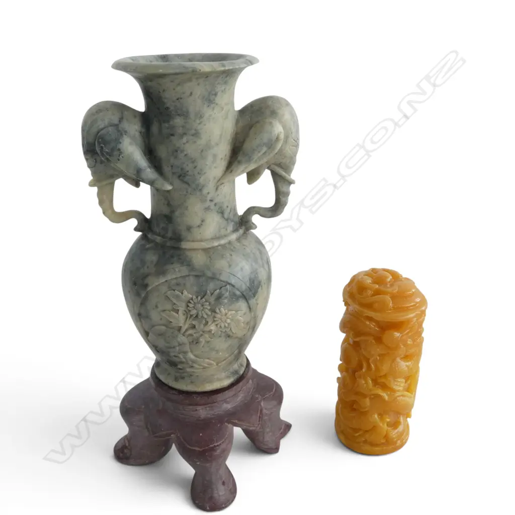 CHINESE STONE VASE H200MM & AMBER COLOURED  CARVED NOB H100MM Image 1++