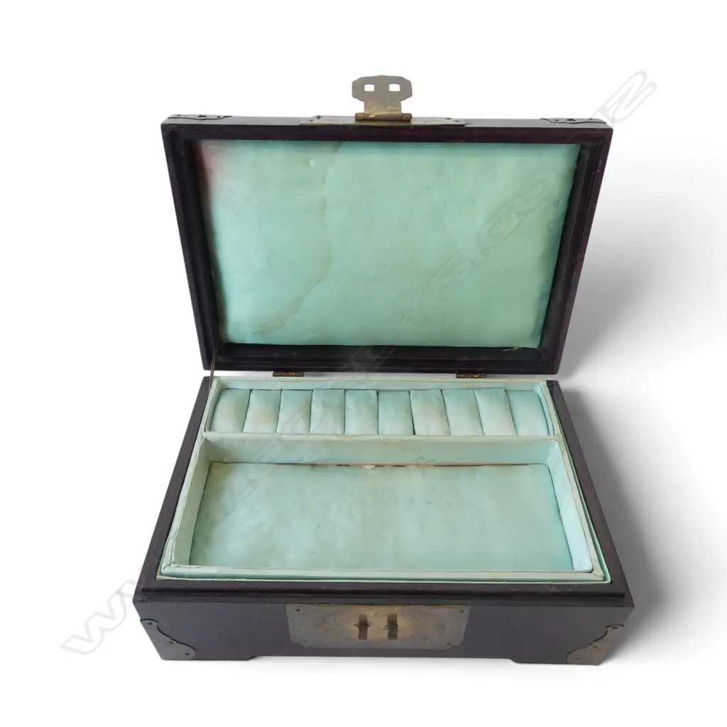CHINESE JEWELLERY BOX 160x200mm Image 1++