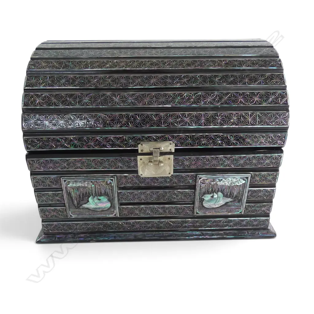 LG ORIENTAL MoP JEWELLERY BOX 375x300x295mm Image 1++