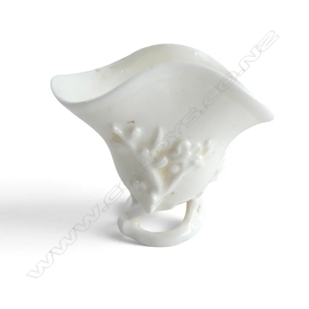 PORCELAIN LIBATION CUP, H.80mm Image 1++
