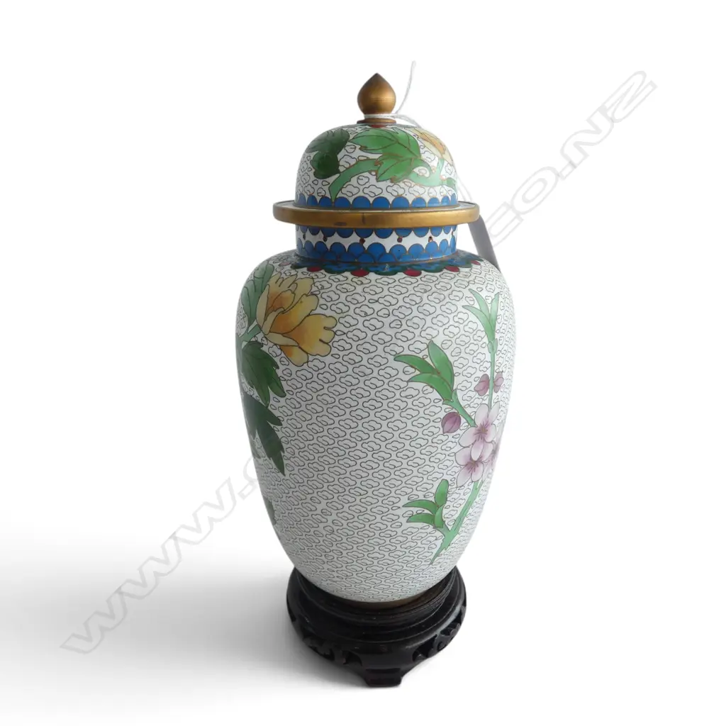 CHINESE LIDDED CLOISONE JAR ON WOOD BASE H270MM Image 1++