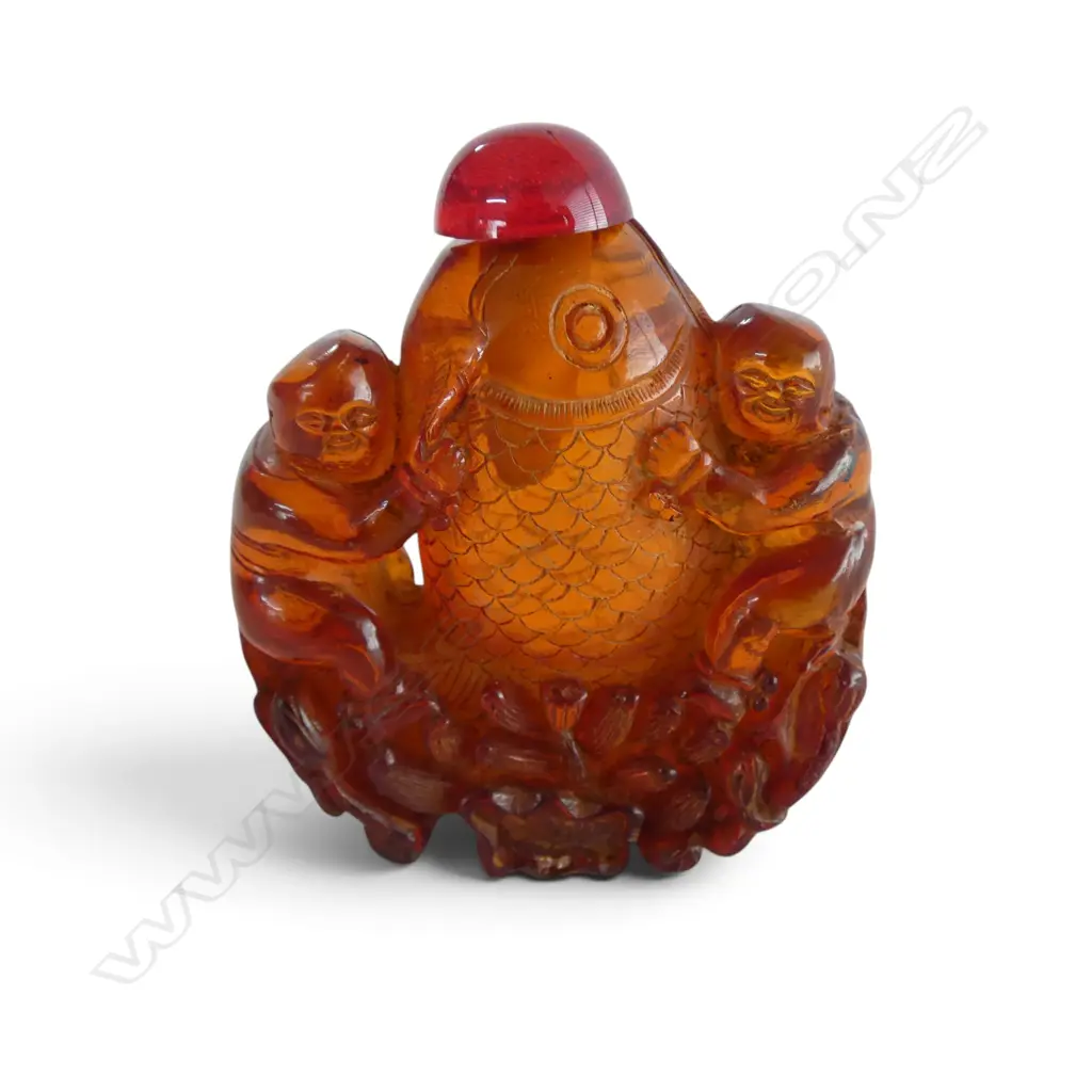 RECONSTITUTED AMBER? SNUFF BOTTLE H.60mm Image 1++