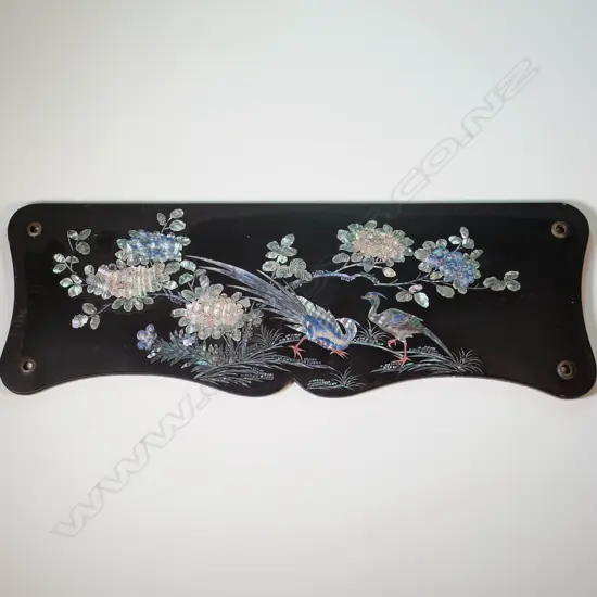 Black lacquer & Mother of pearl inlay panel