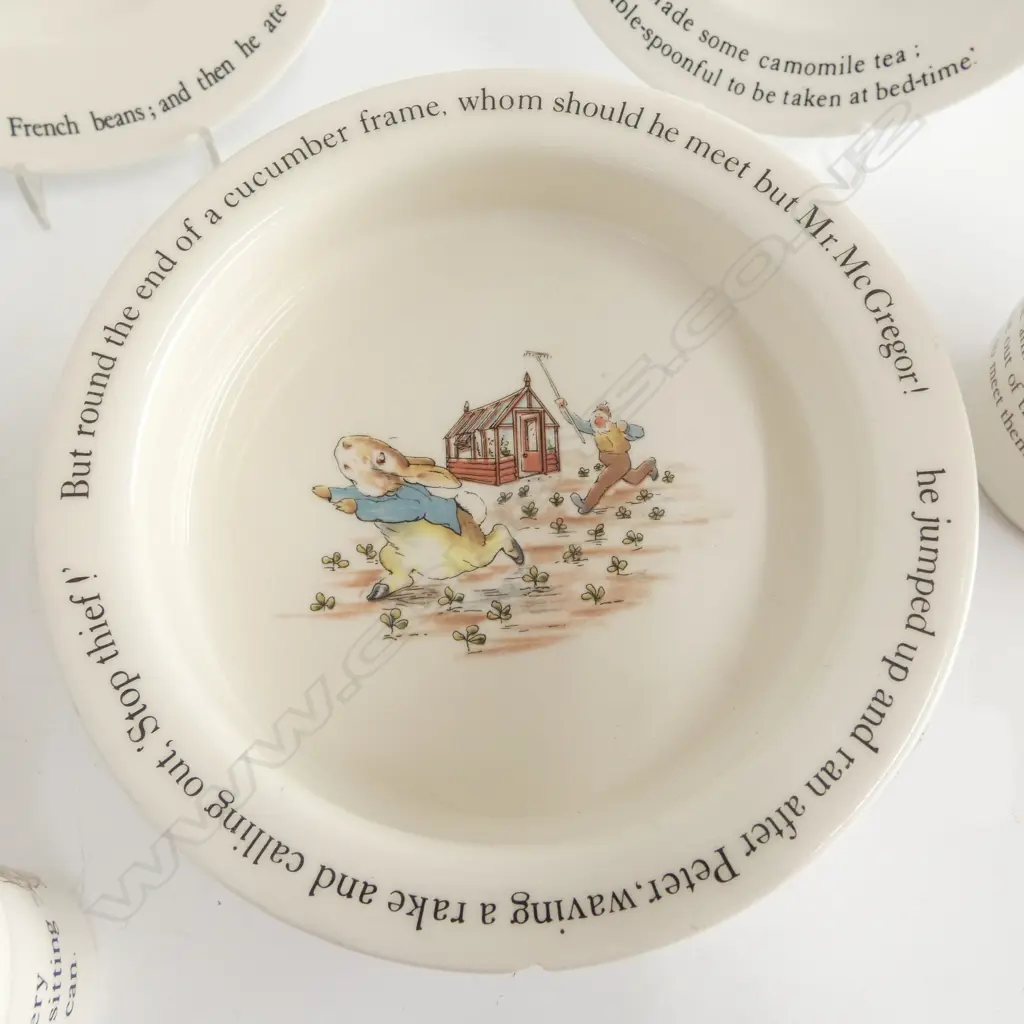 6 PCS PETER RABBIT WEDGWOOD CHILDS CHINA  CHIP TO BABY PLATE Image 1++