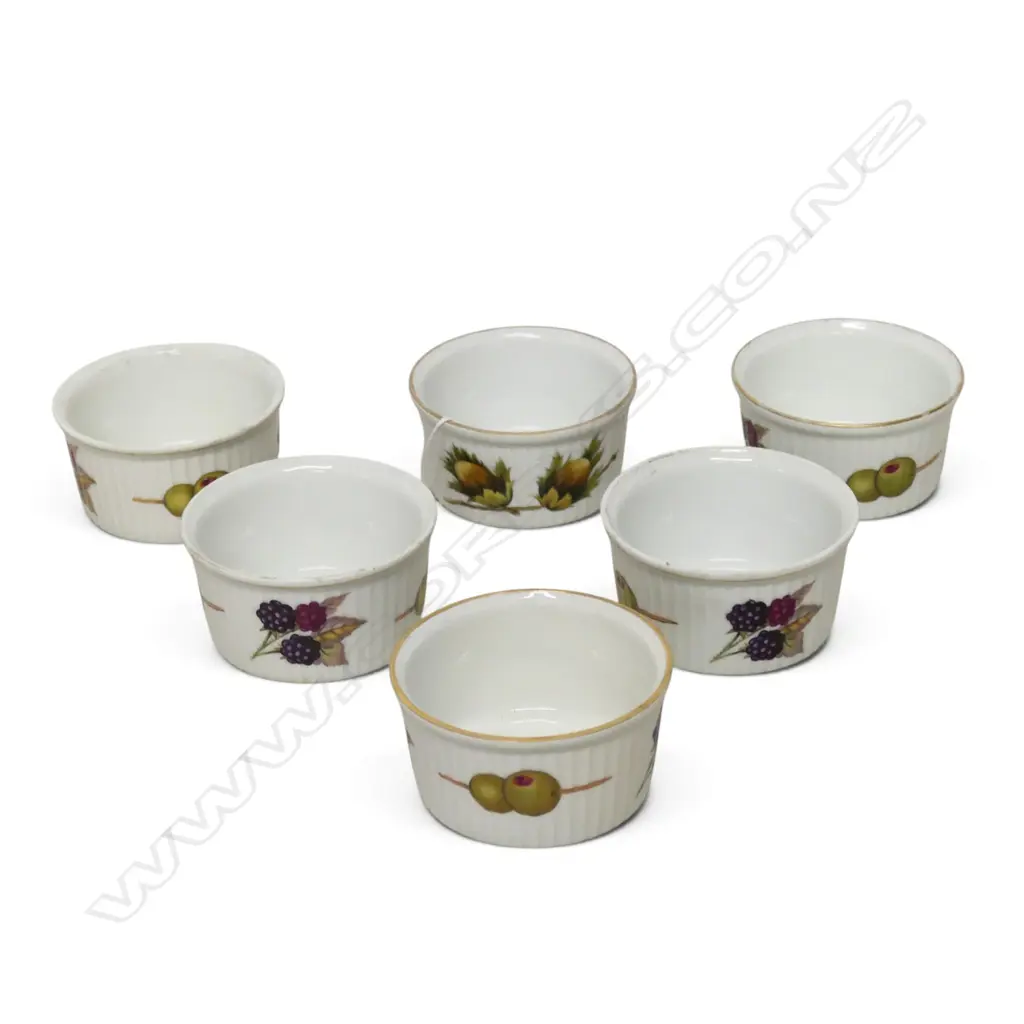 6 ROYAL WORCESTER 'EVESHAM' RAMEKINS Dia.80mm Image 1++