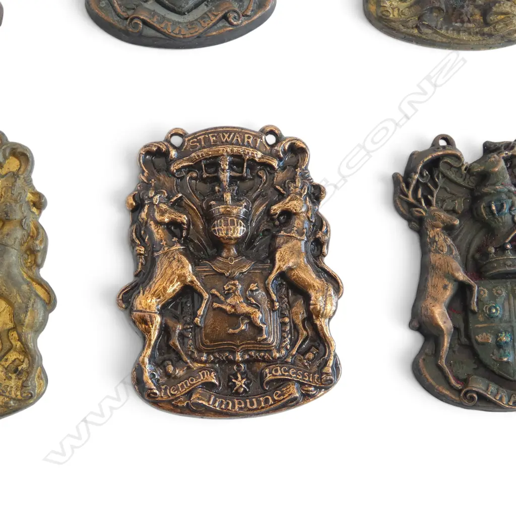 15 BRASS 'GRAHAM' 'STEWART' & 'FRASER' ARMORIALS H.68mm Image 1++