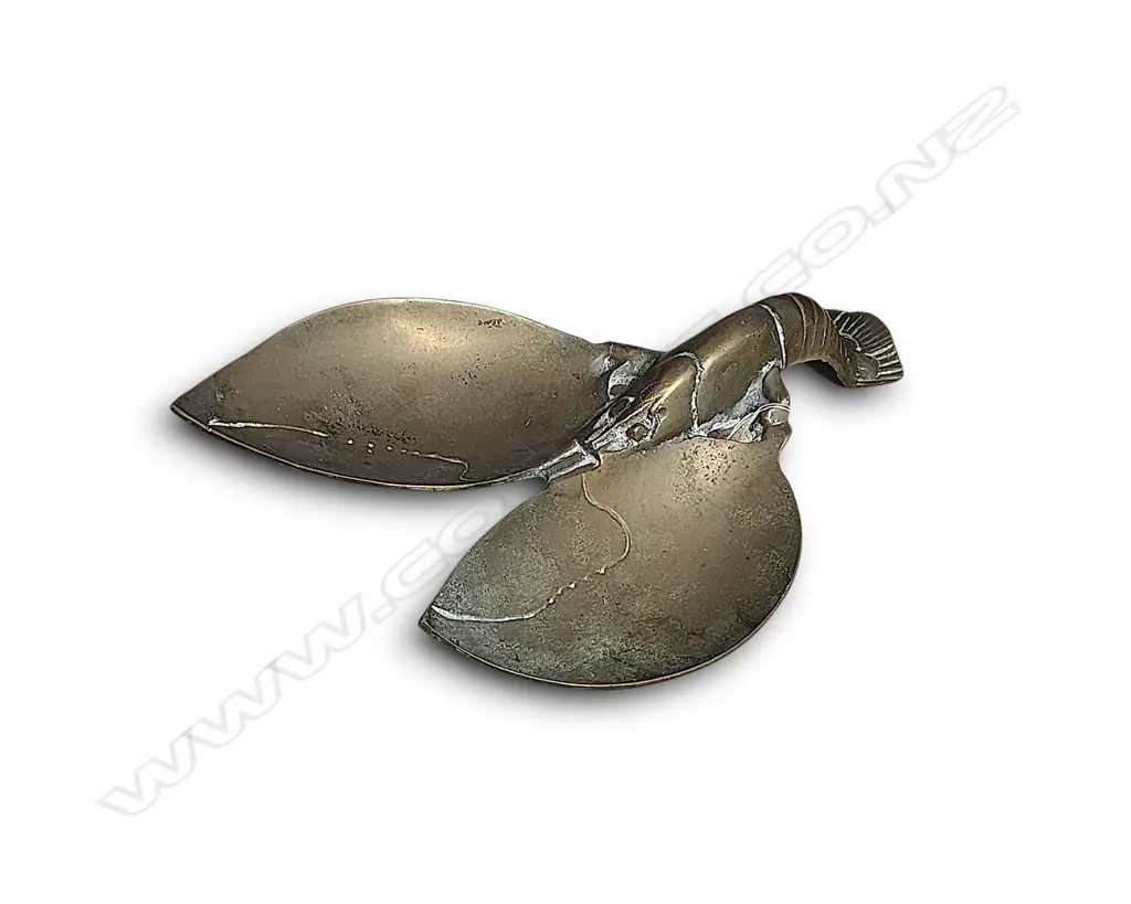 VINTAGE BRASS LOBSTER DISH FEATURING DUAL SHELL-SHAPED BOWLS 340L x 180W MM Image 1++