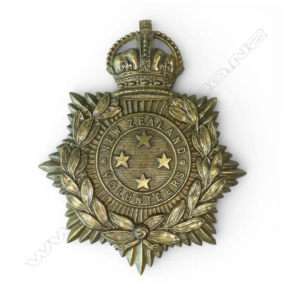 NZ VOLS HELMET PLATE 1901 GENERAL ISSUE. 4 STARS. KC; Bra; three lugs to the reverse. (2/3 OLDHAM) Image 1++