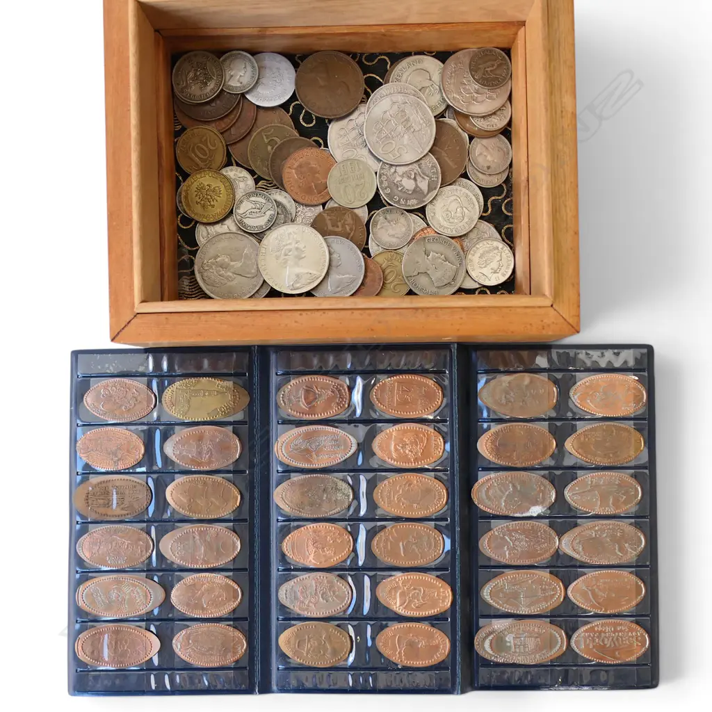 COINS IN A WOODEN BOX AND SEAWORLD ADVENTURE PARKS SOUVENIR PENNY COLLECTOR LIMITED EDITION Image 1++