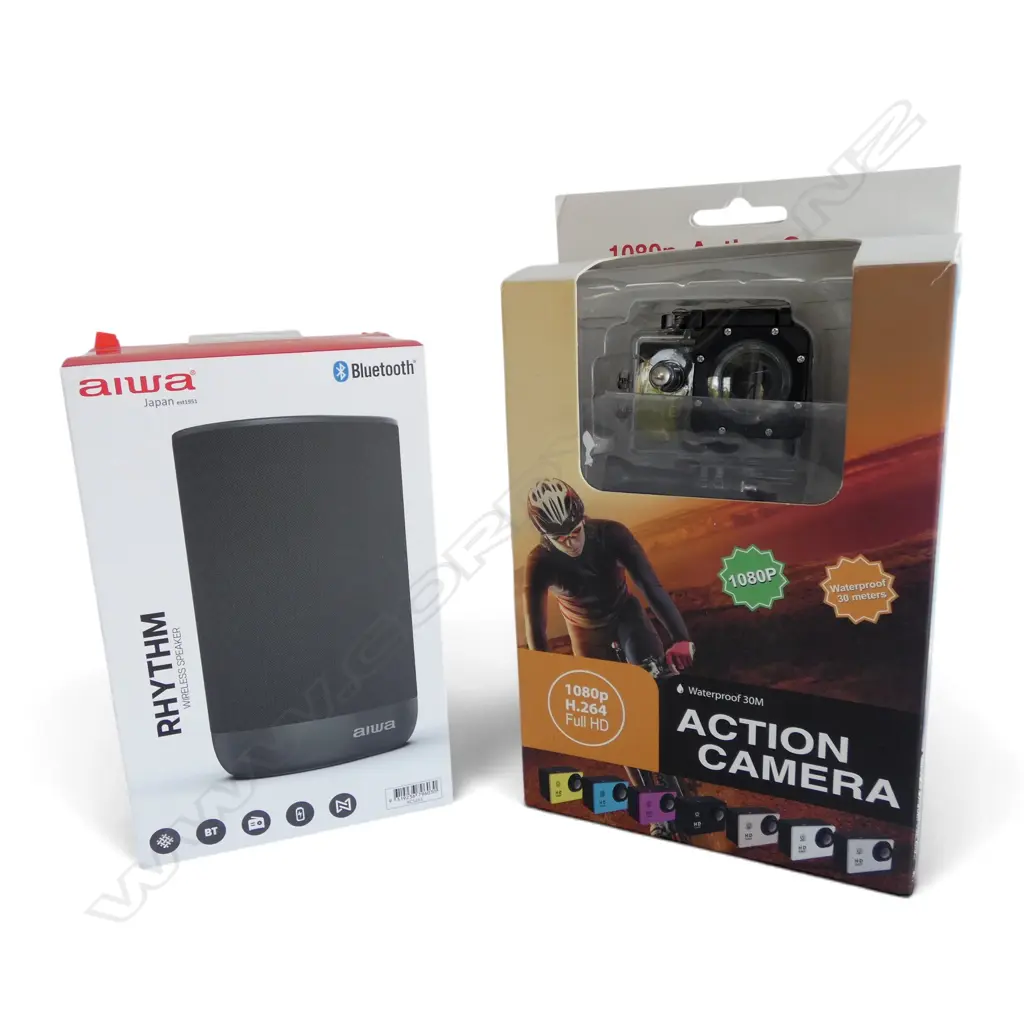 BOXED AIWA SPEAKER + 1080P ACTION CAMERA Image 1++