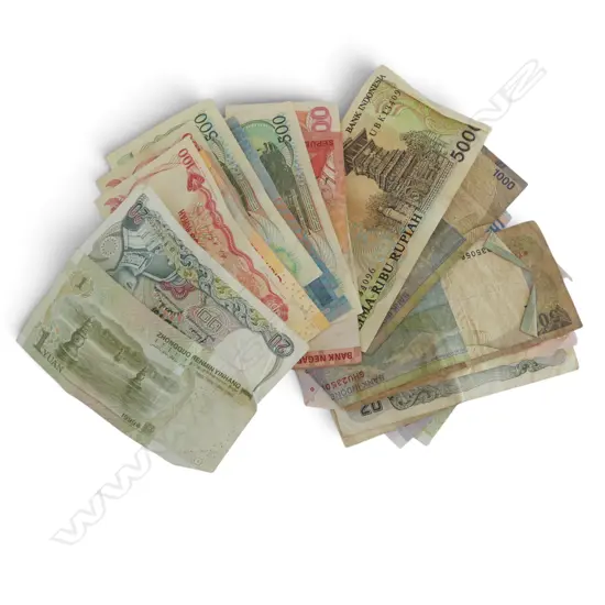 COLLECTION VINTAGE WORLD BANK NOTES: CHINA + INDONESIA ETC