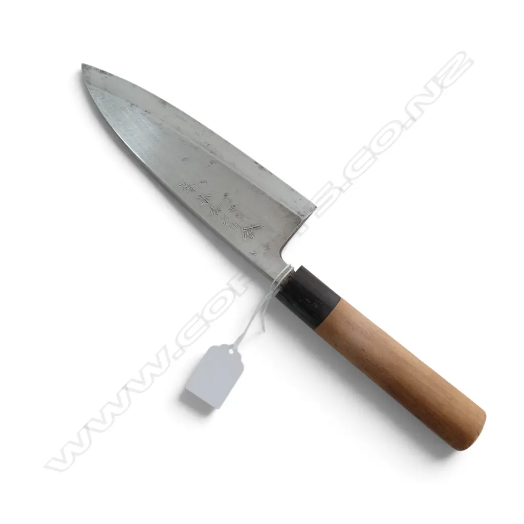 VINTAGE 1960s JAPANESE DEBA KNIFE, HAND FORGED CARBON STEEL w BUFFALO HORN FERRULE, engraved signature Image 1++