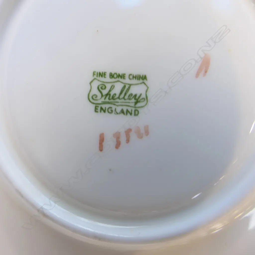 SHELLEY CHINA 3PC TEASET & 2 MATCHING CSPS PINK FLORAL PAT Image 1++