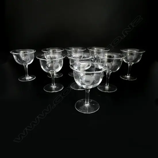 9 ETCHED GLASSES w. GARTERED circlet 'E.E. GAHAGHAN' faults H.110mm