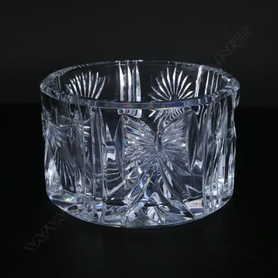 WATERFORD WINE BOTTLE COASTER 135mm dia