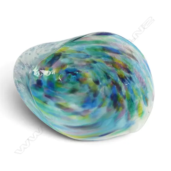 ANTHONY GENET ART GLASS PAUA SHELL, SIGNED W.210mm EX POI ROOM
