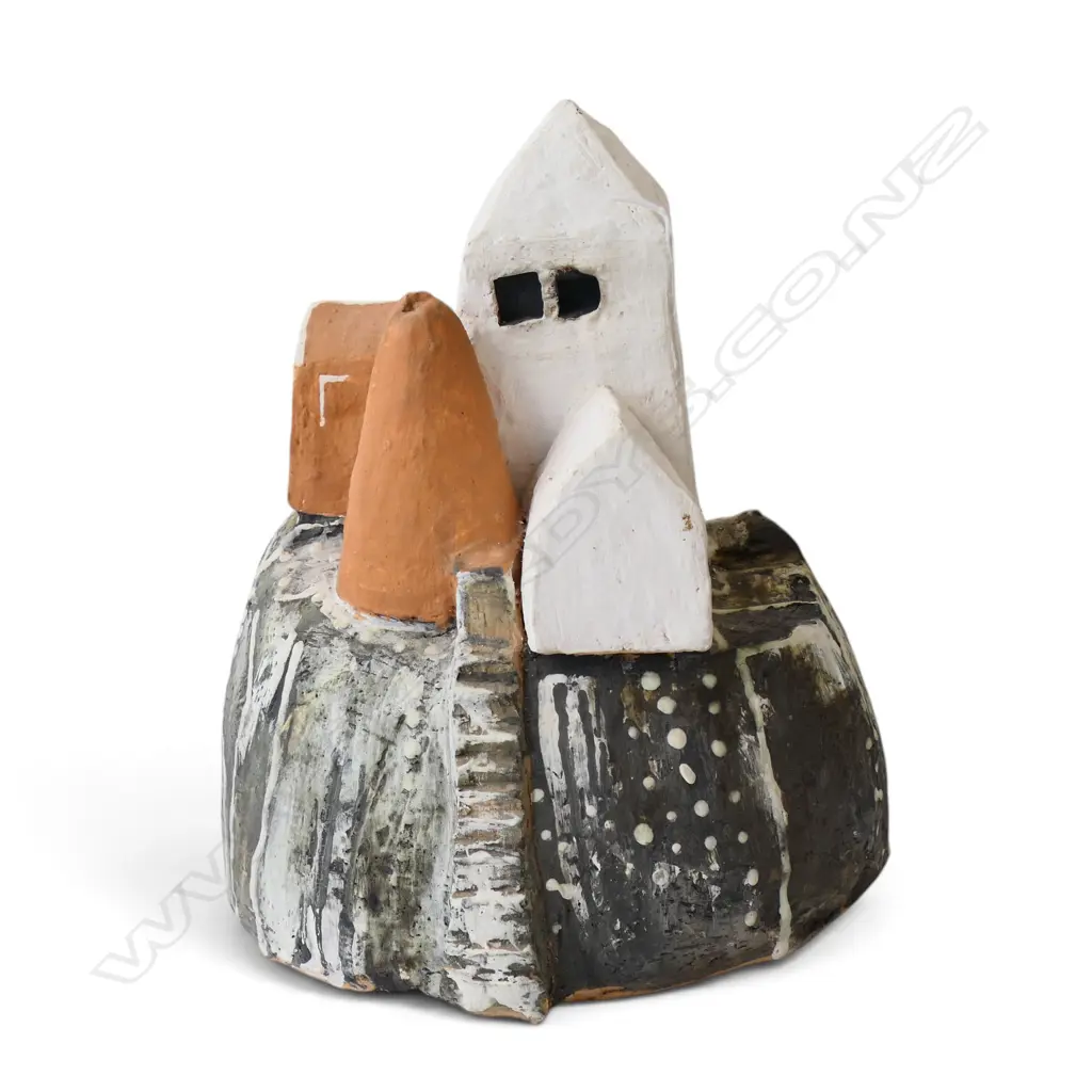 ANDE BARRETT-HEGAN STUDIO POTTERY BUILDINGS H.270mm Image 1++