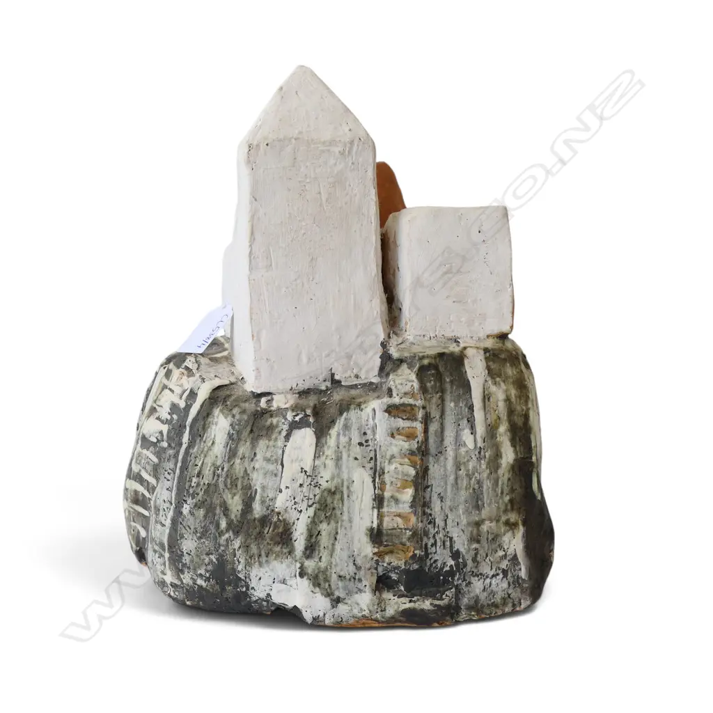 ANDE BARRETT-HEGAN STUDIO POTTERY BUILDINGS H.270mm Image 1++
