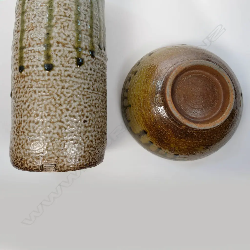 Paul Melser (b. 1947) - Brushpot & cereal bowl (A/F) Image 1++
