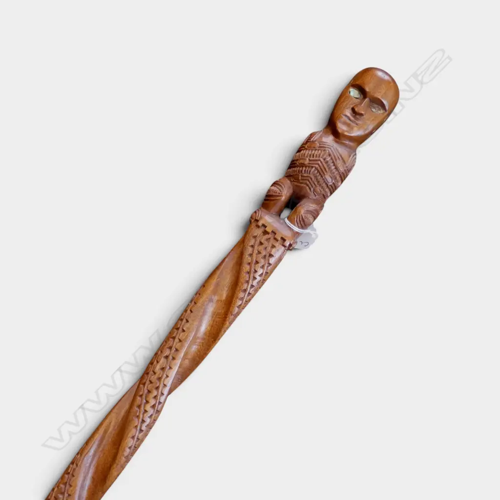 CARVED WOODEN WALKING STICK, MAORI DESIGN L.1040mm Image 1++